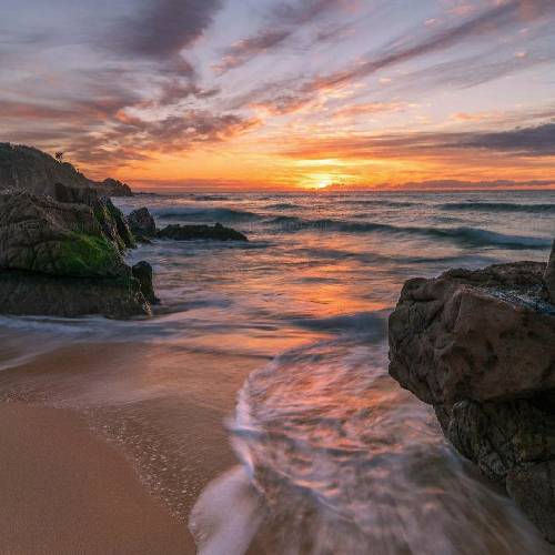  بیا بچین جلوم مهرت رو وقت نگیر فقط داری همین فرصت رو